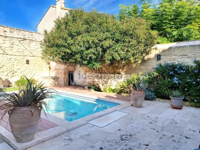 Maison vente à Fontvieille, Bouches-du-Rhône