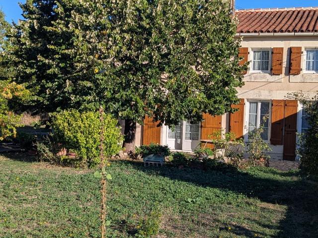 Maison vente à La Chauvinière, Fors