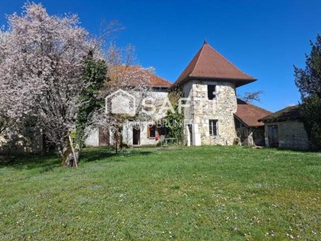 Château vente à Chambéry, Yenne