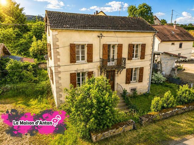 Maison vente à Entrepôt Peureux, Fougerolles-Saint-Valbert