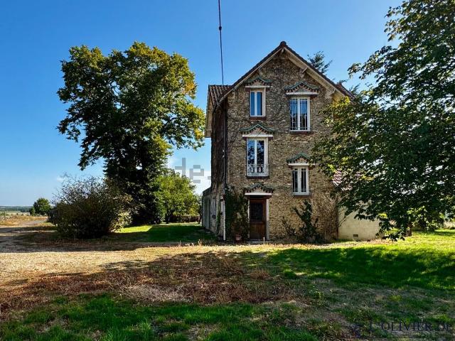 Maison vente à Saint-Côme, Gambais