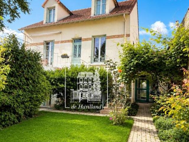 Maison location à Nanterre, Garches