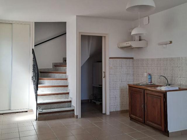 Maison location à Saintes, Gémozac