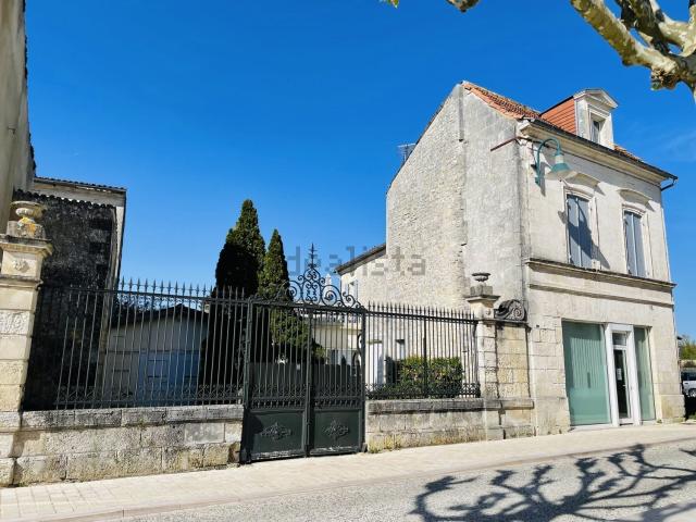 Maison vente à La Bisetterie, Gémozac