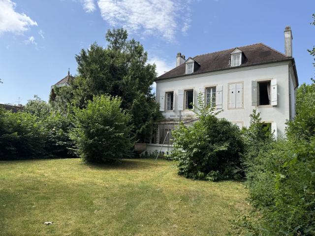 Maison vente à Genlis, Côte-d'Or