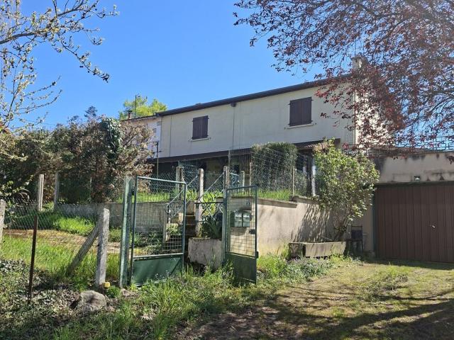 Maison vente à Les Jourdains, Gennetines
