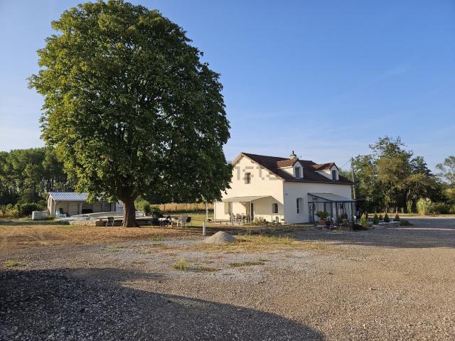 Maison vente à Villeneuve, Gergy