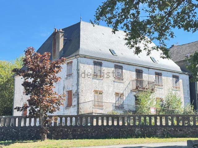 Maison vente à Foliat, Giat