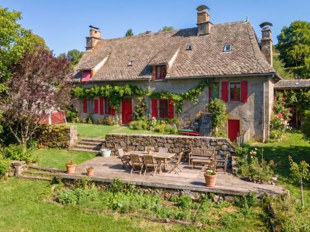 Maison vente à Girgols, Cantal
