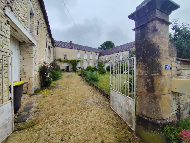 Maison vente à Stigny, Yonne
