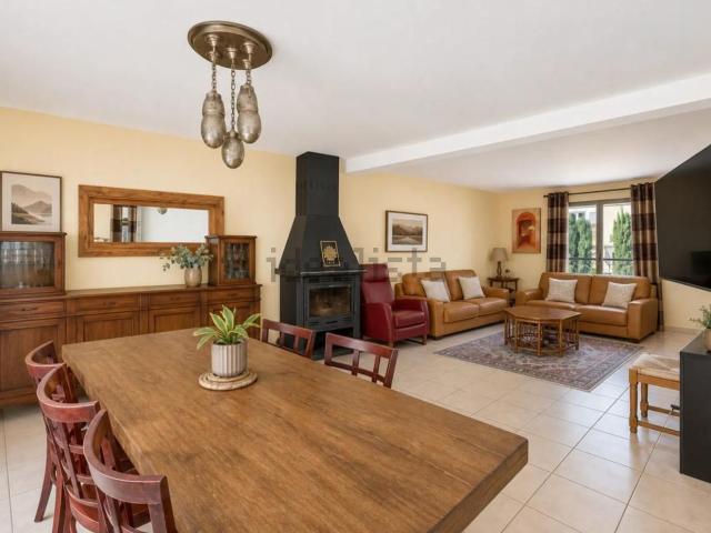 Maison vente à Les Delâches, Gometz-le-Châtel