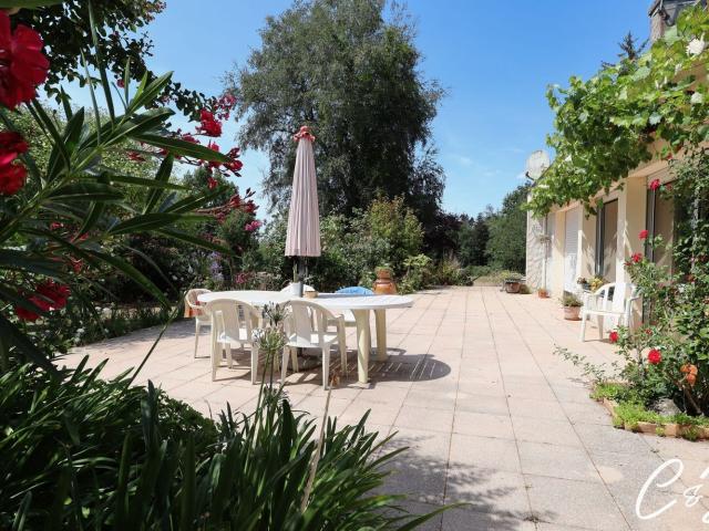 Maison vente à Lanhuron, Gouesnach
