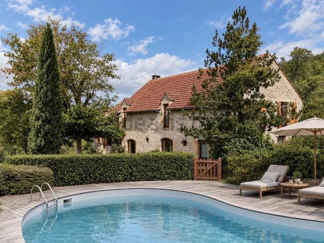 Maison vente à Gourdon, Lot
