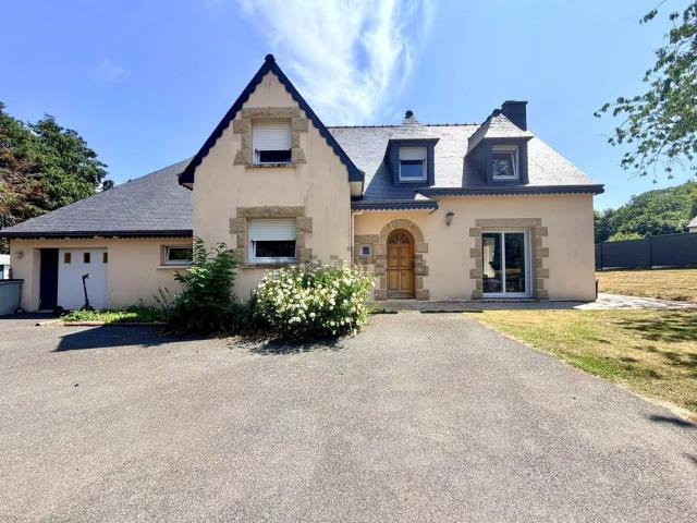 Maison vente à Kernevez, Grâces
