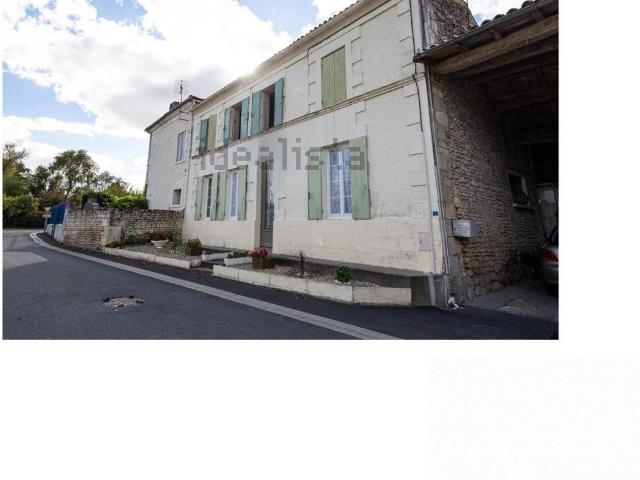 Maison vente à Au Puits Long, Grézac
