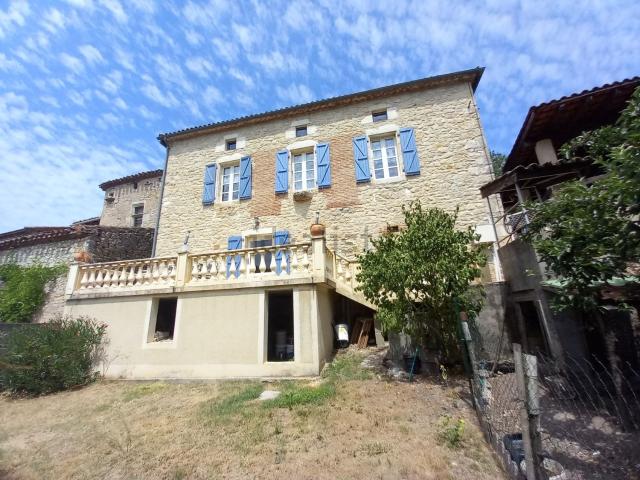 Maison vente à Laspoujades, Grézels