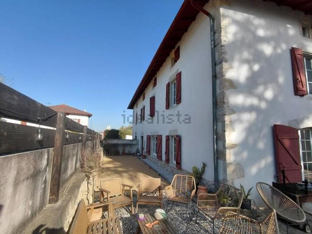 Maison vente à Lapurdi, Guiche