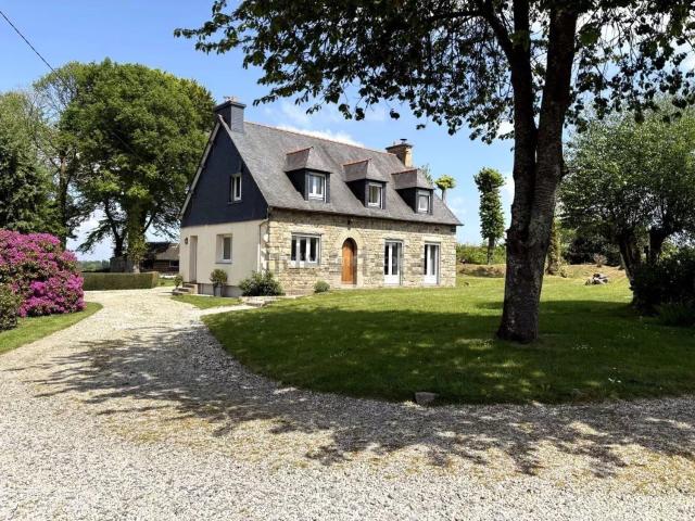 Maison vente à Guingamp, Côtes-d'Armor