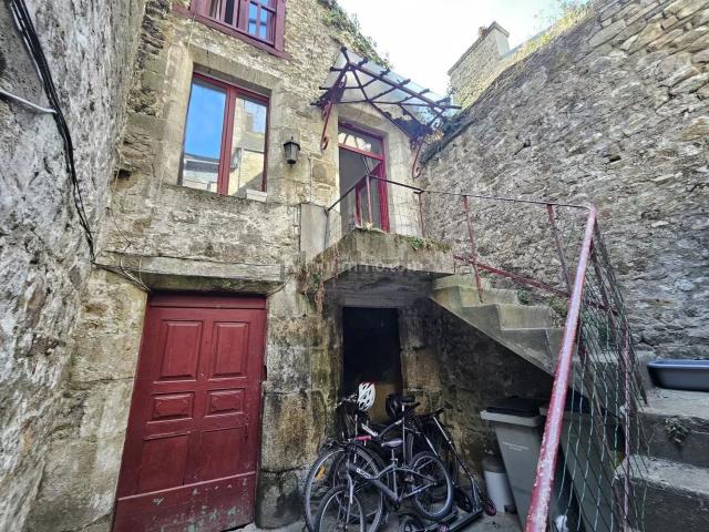 Maison vente à Guingamp, Côtes-d'Armor