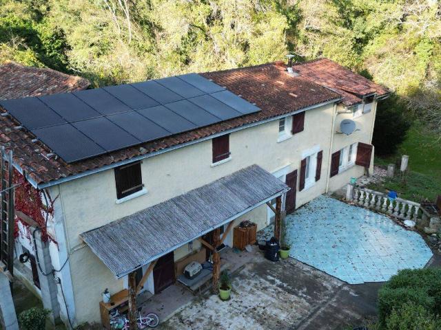 Maison vente à Guizengeard