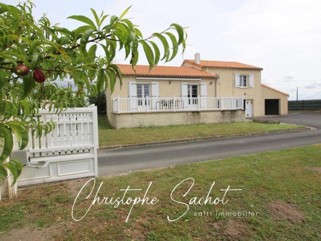 Maison vente à Niort, Sansais