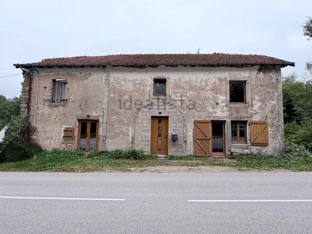 Maison vente à La Houssière, Hadol