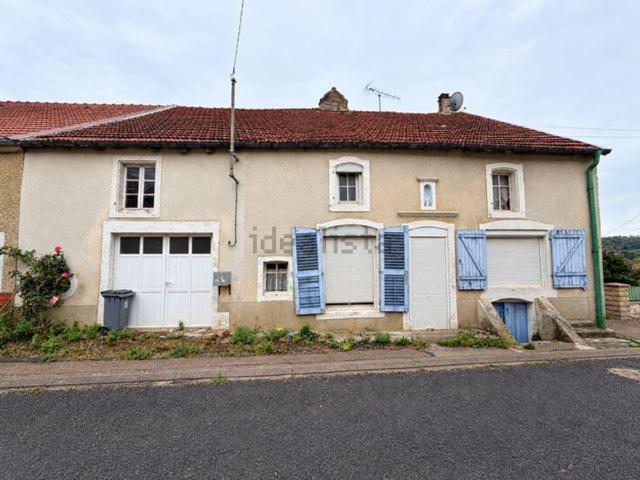 Maison vente à Harréville-les-Chanteurs, Haute-Marne