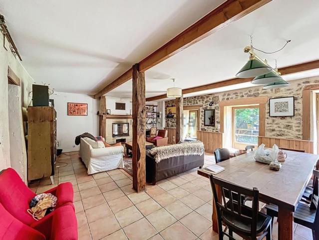 Maison vente à Quartier Bazouges-sous-Hédé II, Hédé-Bazouges