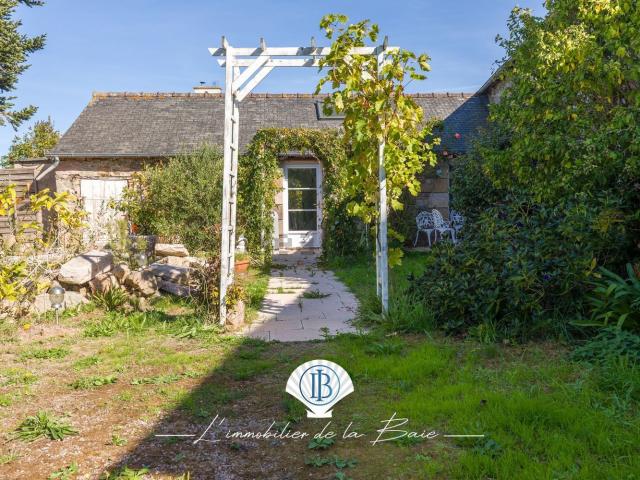 Maison vente à La Bougrie, Hénanbihen