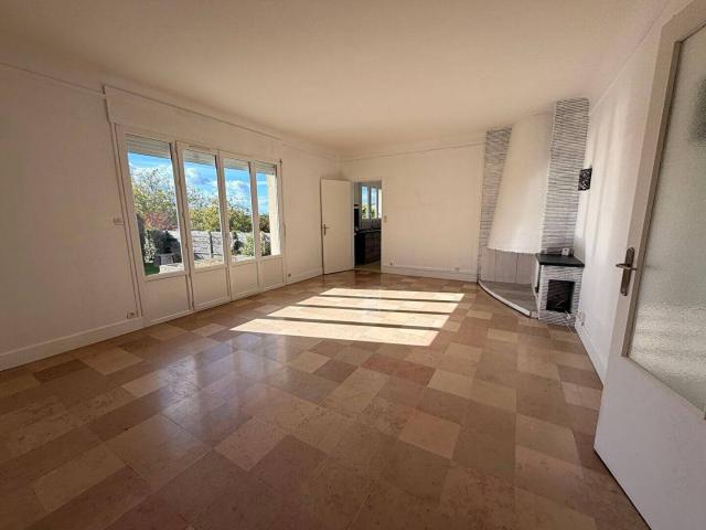 Maison location à Le Val, Hérouville-Saint-Clair