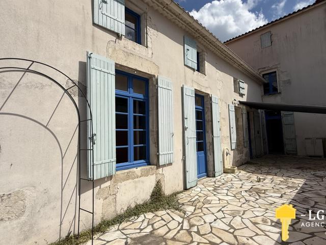 Maison vente à Saintes, Saujon
