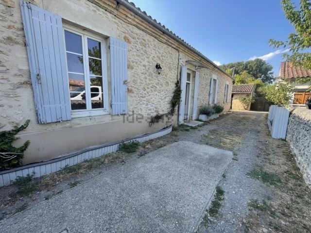 Maison location à Barrail, Illats