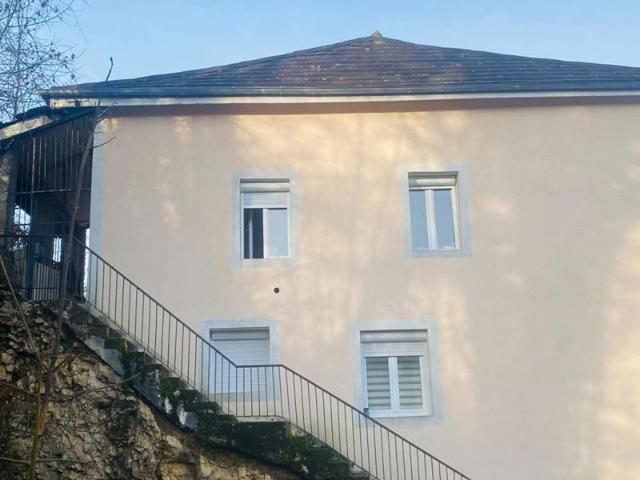 Maison vente à Lons-le-Saunier, Saint-amour