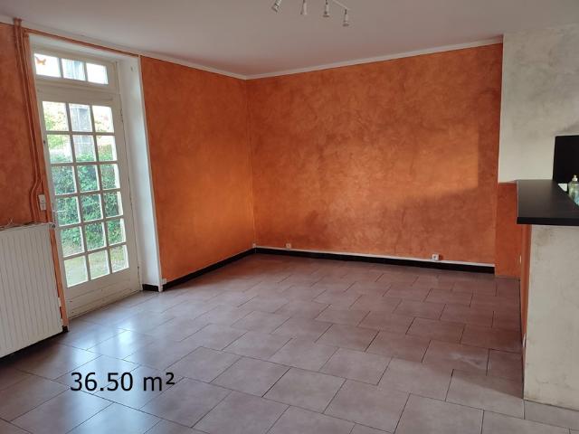 Maison vente à Saint-Amand-Montrond, Torteron