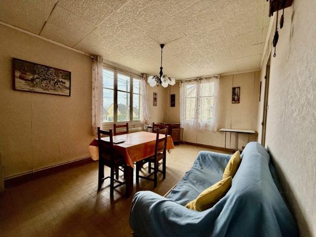 Maison vente à Soissons, Acy