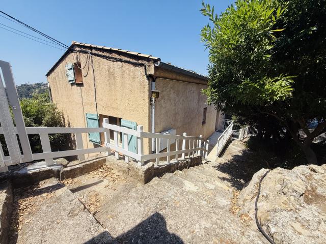 Maison vente à Nice, Drap