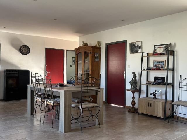 Maison vente à Millau, Réquista