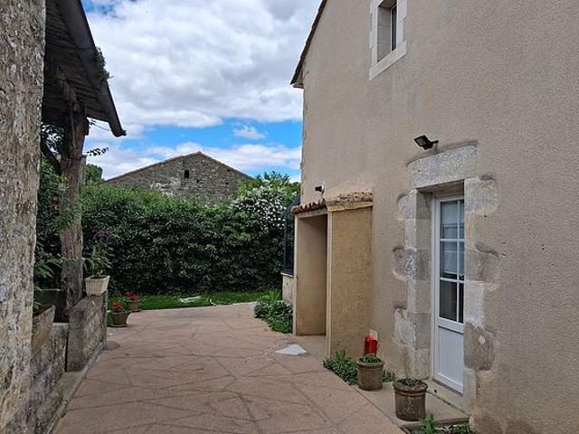 Maison location à Confolens, Villefagnan
