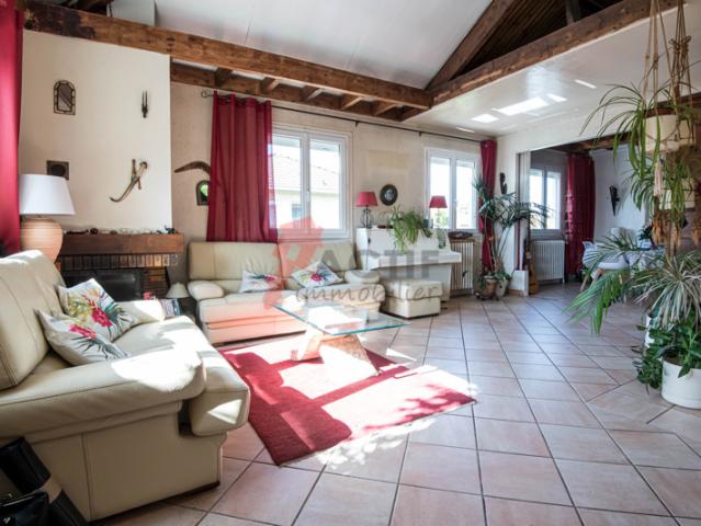 Maison vente à Évry, Petit-bourg
