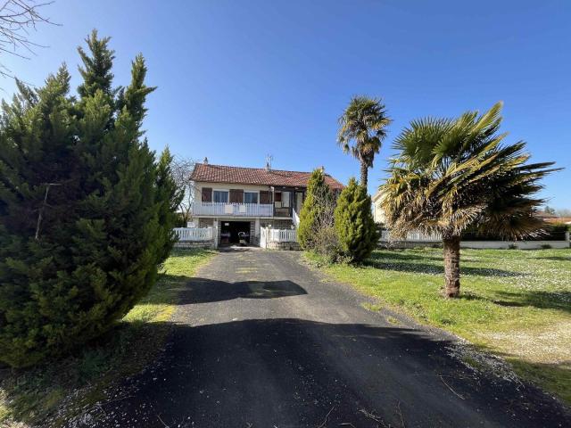 Maison vente à Montmorillon, Mauprévoir
