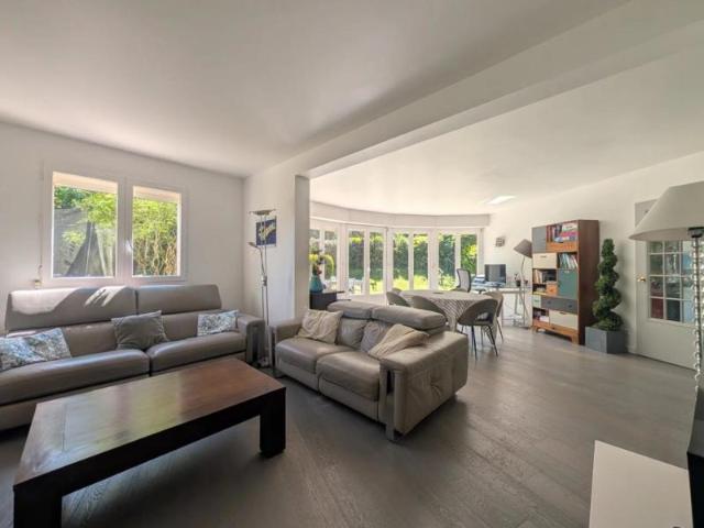 Maison vente à Versailles, Les Clayes-sous-bois