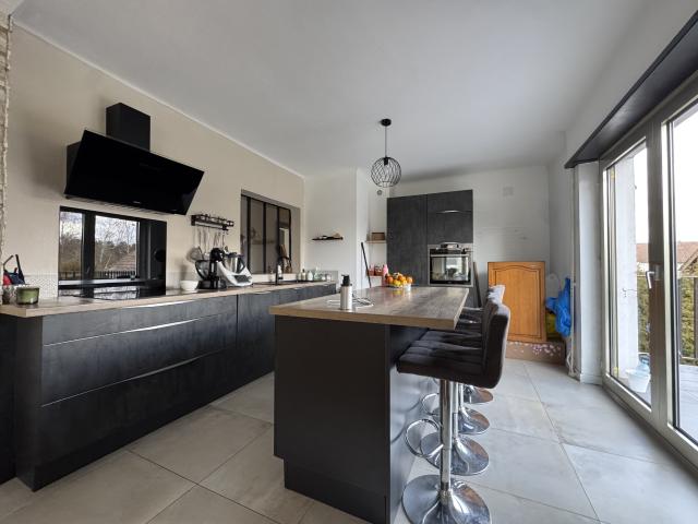 Maison vente à Saverne, Keskastel