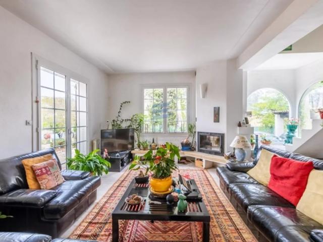 Maison vente à Grasse, La Gaude