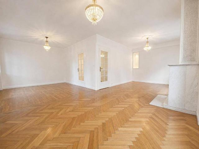 Maison location à Saint-Genis-Laval, Rhône