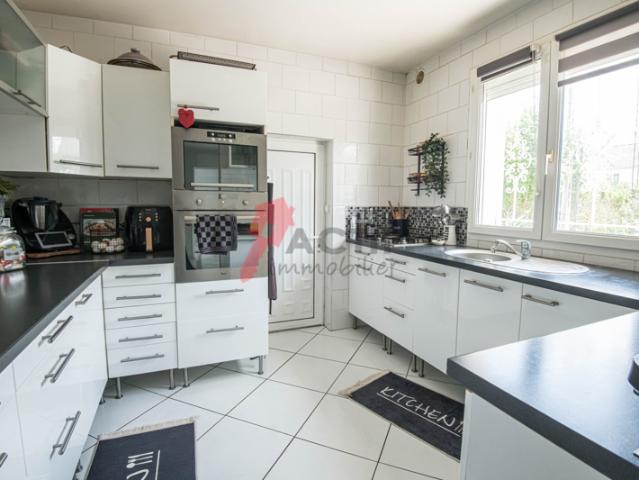 Maison vente à Évry, Lisses