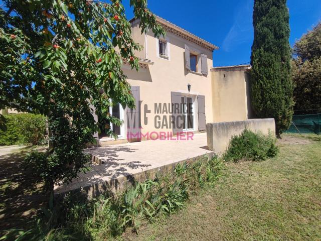 Maison location à Pernes-les-Fontaines, Vaucluse