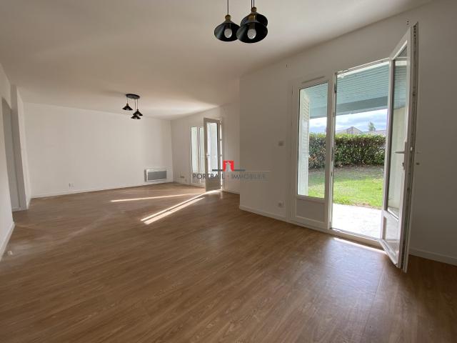 Maison location à Saint-Ciers-sur-Gironde, Gironde