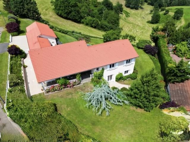 Maison vente à Saint-Étienne, Saint-genest-lerpt