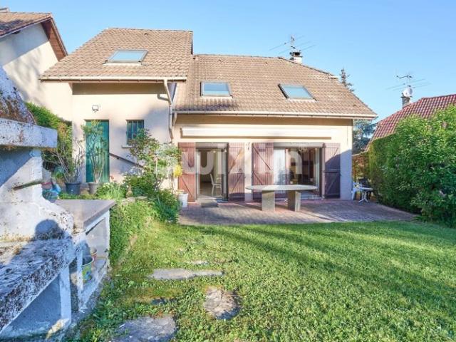 Maison vente à Saint-Julien-en-Genevois, Archamps