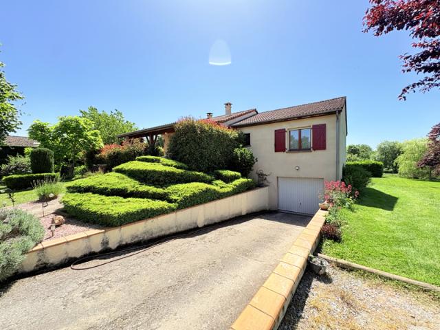 Maison vente à Thiers, Charnat